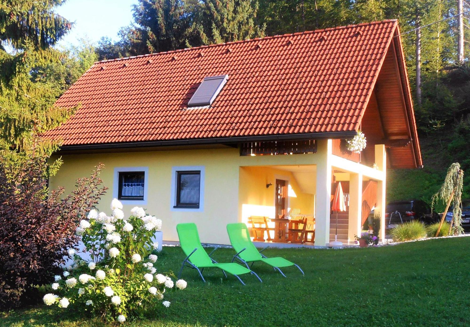 Ferienwohnungen Karin Am Seggauberg 레이브니츠 객실 사진